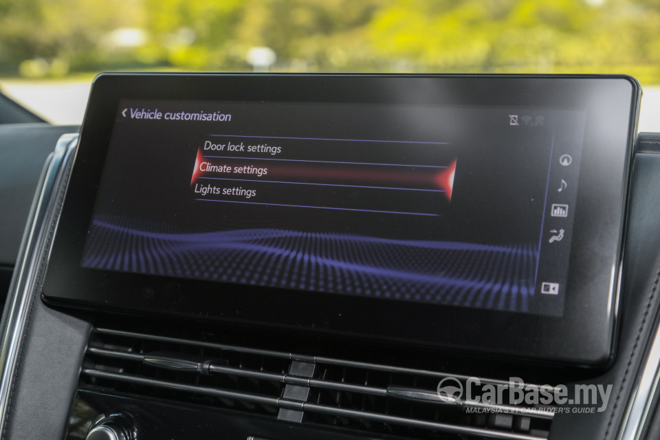Lexus LM AYH36 (2021) Interior