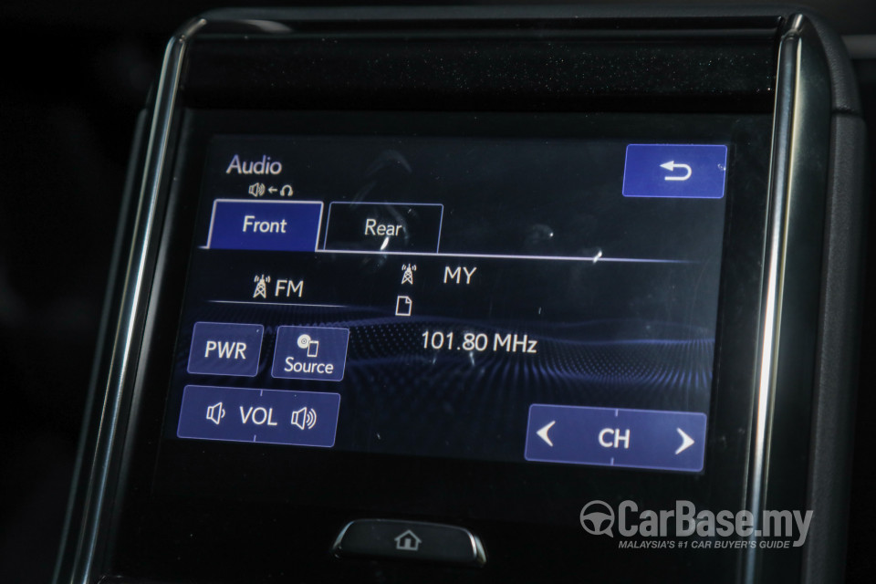 Lexus LM AYH36 (2021) Interior