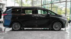 Lexus LM Exterior photo