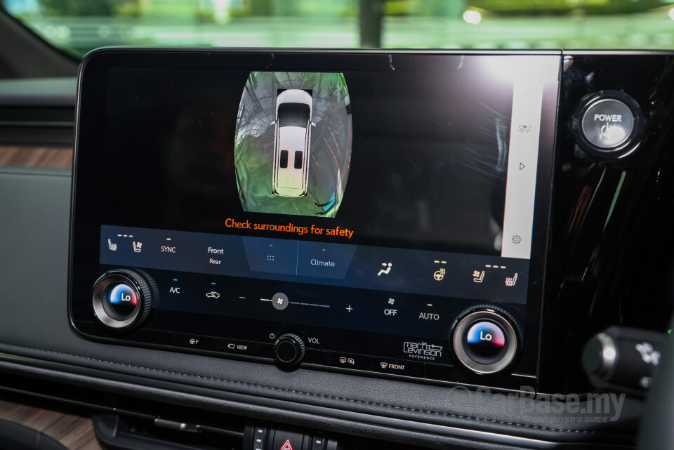 Lexus LM AW10 (2024) Interior