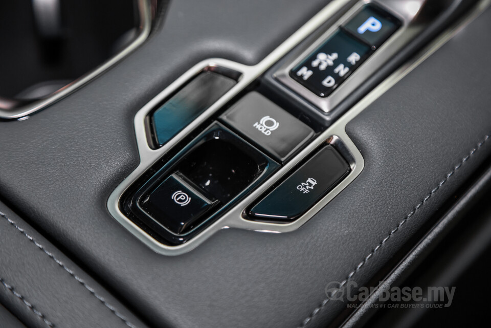 Lexus LM AW10 (2024) Interior