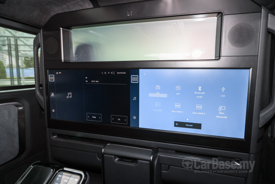 Lexus LM AW10 (2024) Interior