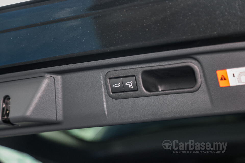Lexus LM AW10 (2024) Interior