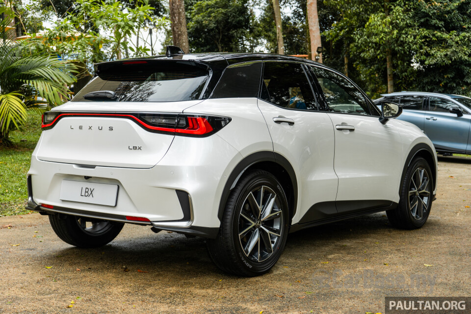 Lexus LBX AY10 (2024) Exterior