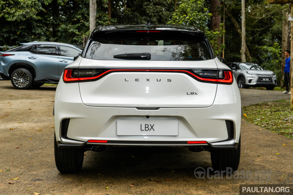 Lexus LBX AY10 (2024) Exterior