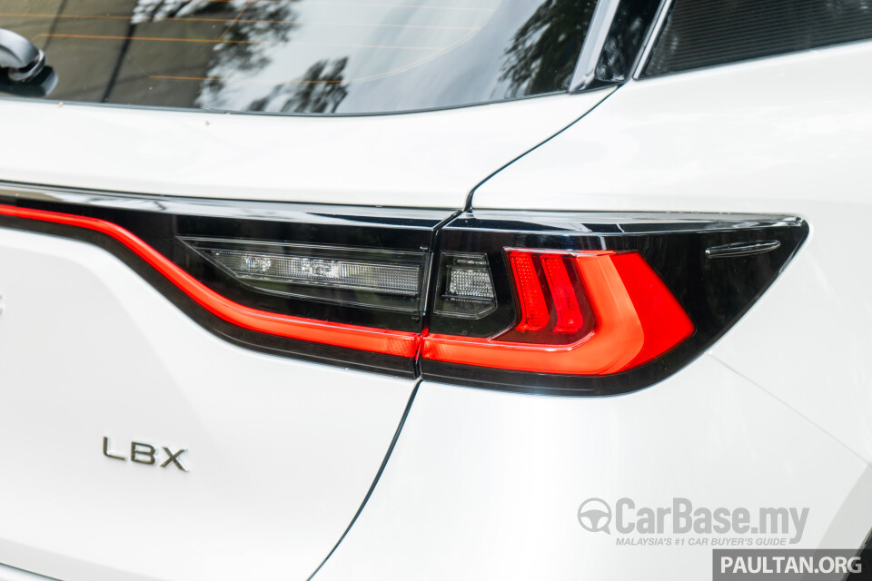 Lexus LBX AY10 (2024) Exterior
