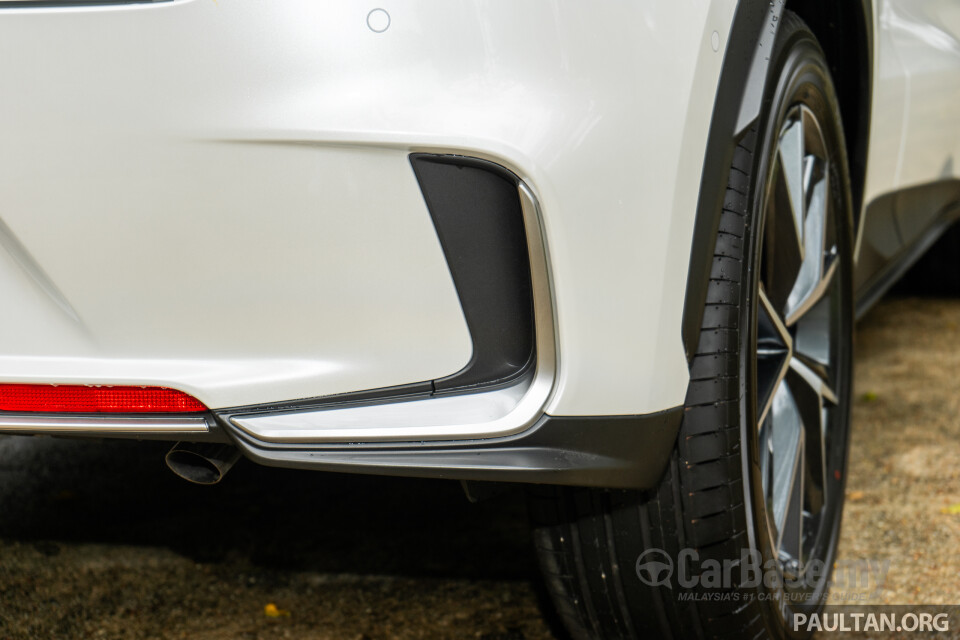 Lexus LBX AY10 (2024) Exterior