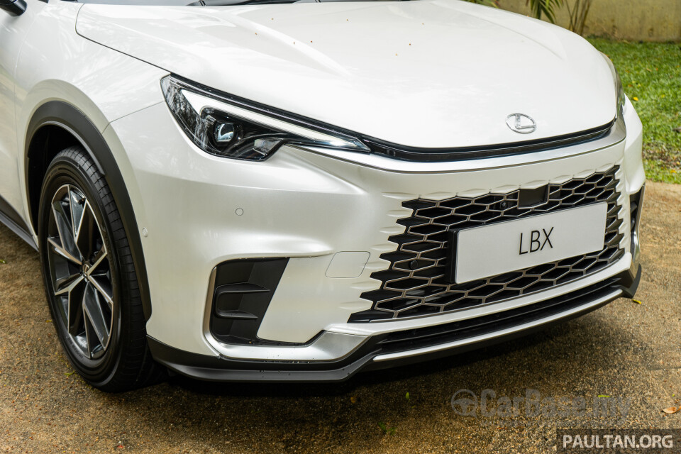 Lexus LBX AY10 (2024) Exterior