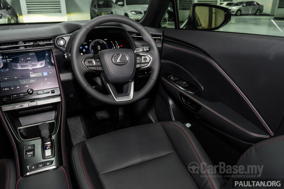 Lexus LBX AY10 (2024) Interior