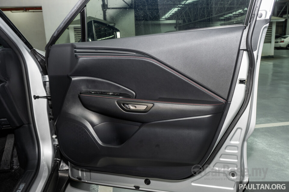 Lexus LBX AY10 (2024) Interior