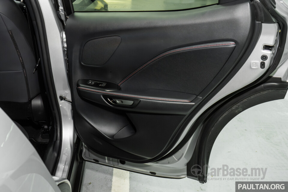 Lexus LBX AY10 (2024) Interior