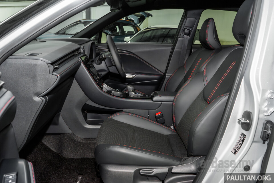 Lexus LBX AY10 (2024) Interior