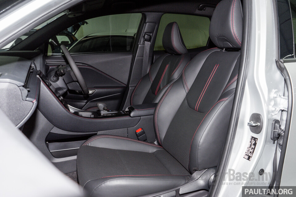Lexus LBX AY10 (2024) Interior