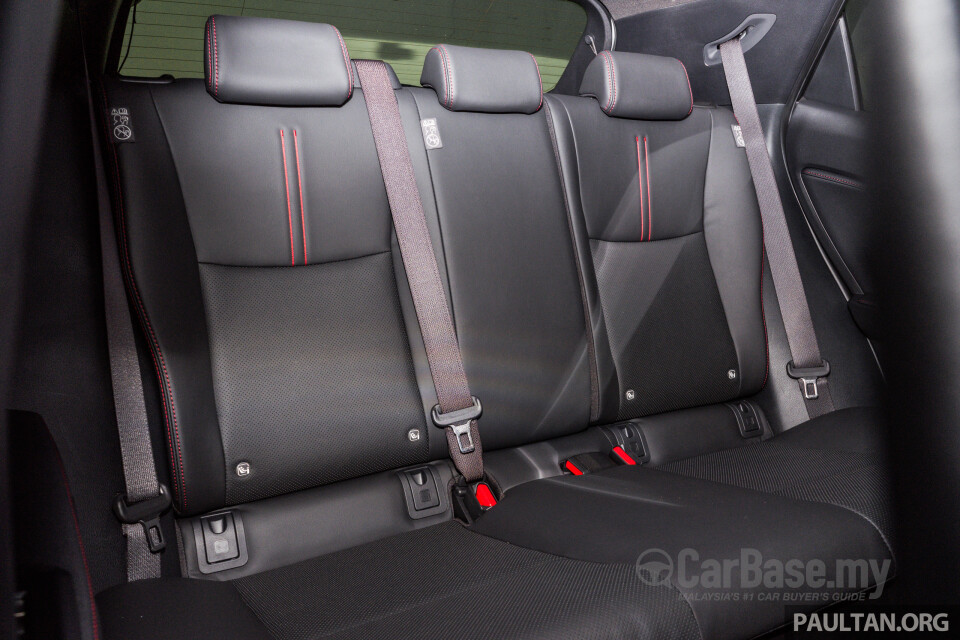 Lexus LBX AY10 (2024) Interior
