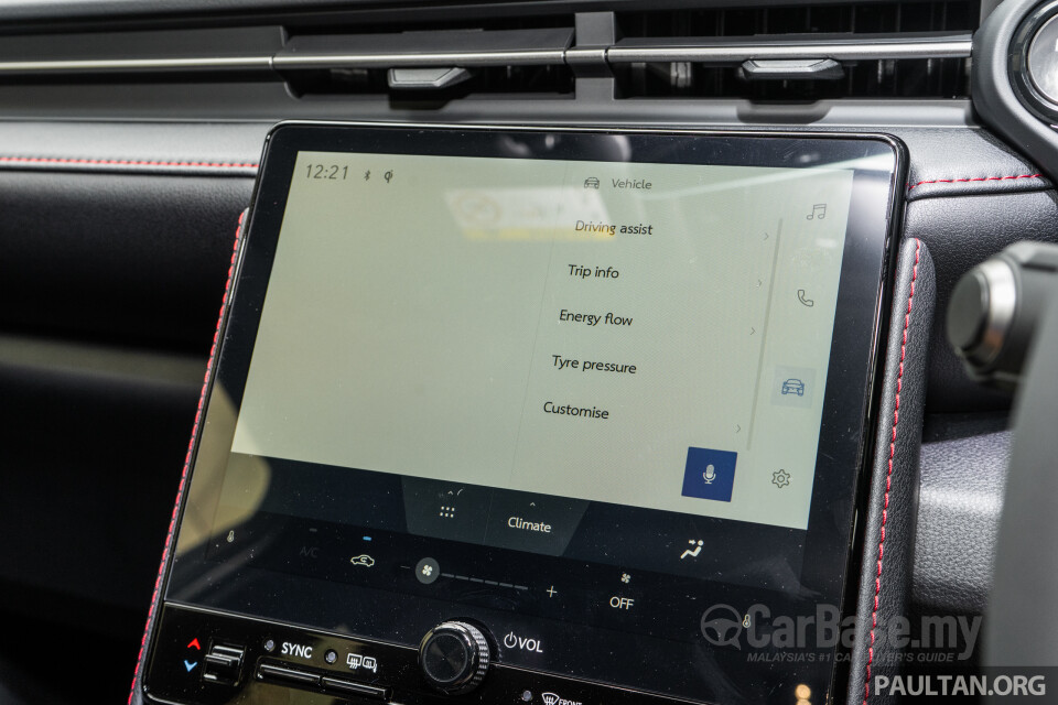 Lexus LBX AY10 (2024) Interior