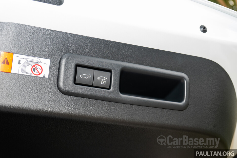 Lexus LBX AY10 (2024) Interior