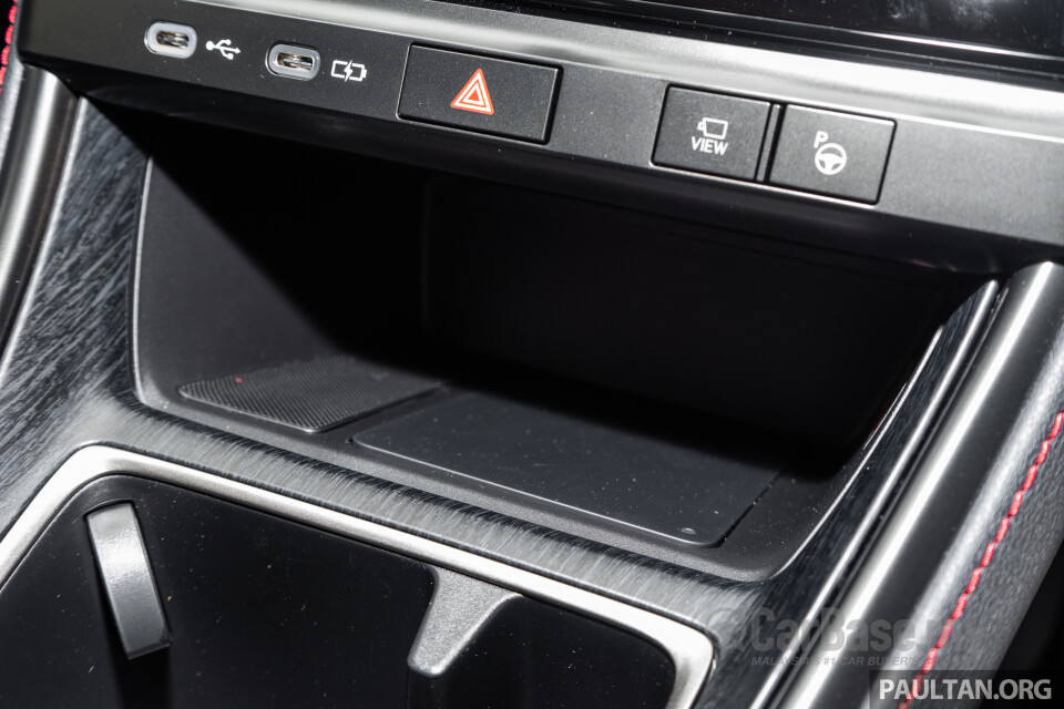 Lexus LBX AY10 (2024) Interior