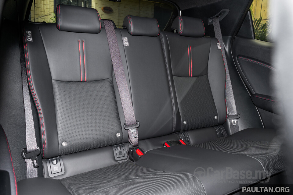 Lexus LBX AY10 (2024) Interior