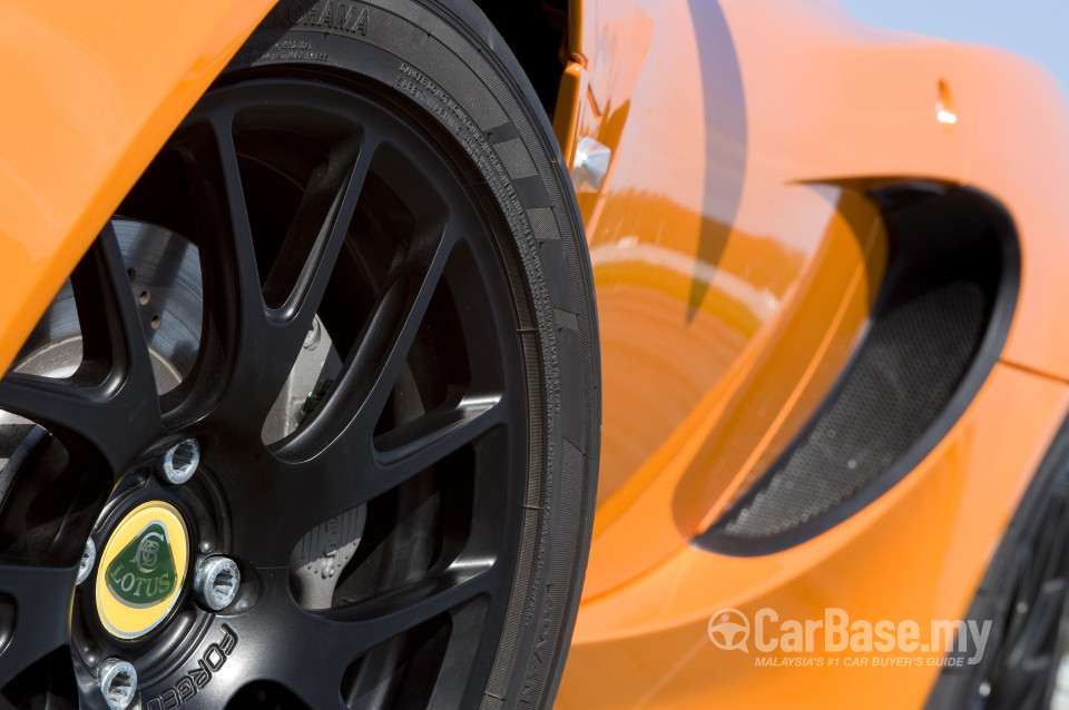 Lotus Elise Series 2 Facelift (2013) Exterior