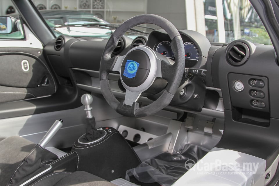 Lotus Elise Series 2 Facelift (2013) Interior