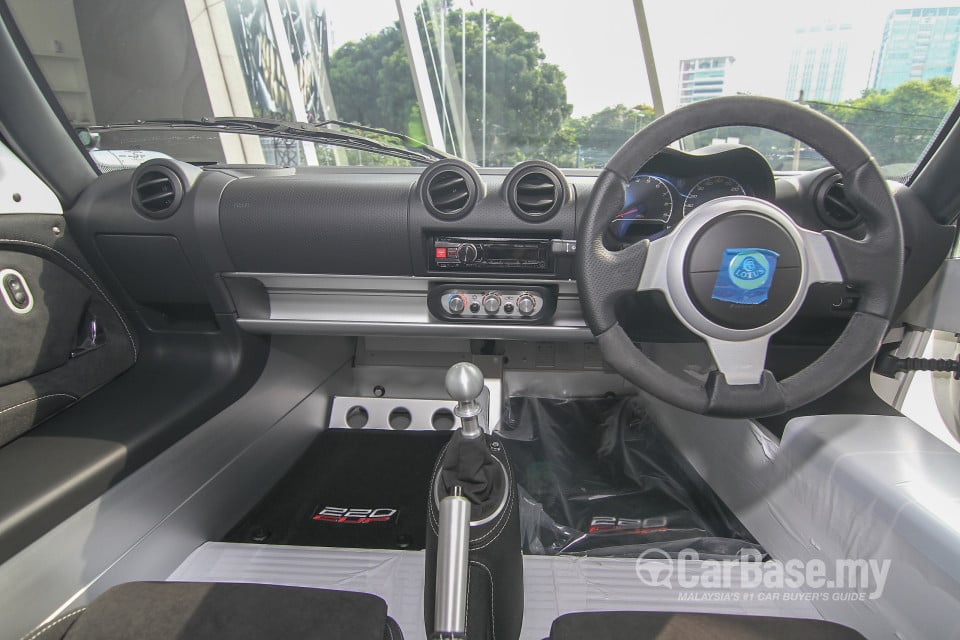 Lotus Elise Series 2 Facelift (2013) Interior