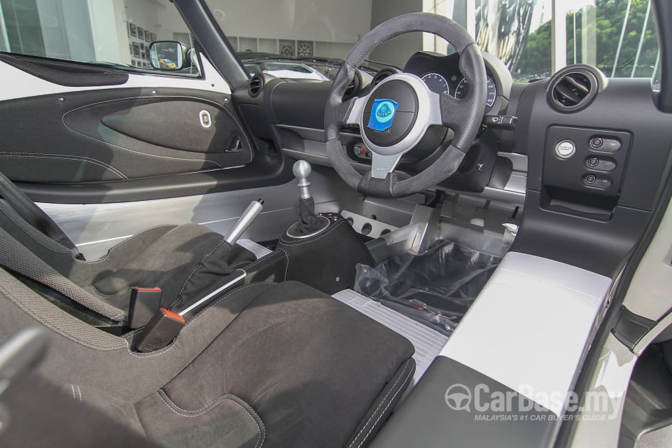 Lotus Elise Series 2 Facelift (2013) Interior