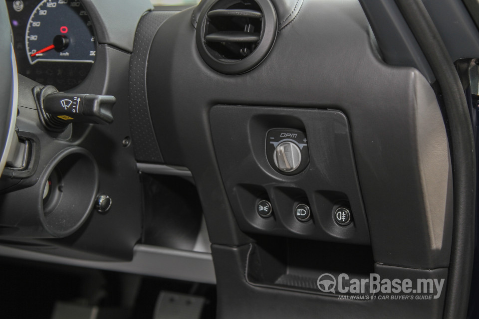 Lotus Exige Coupe Series 3 (2013) Interior