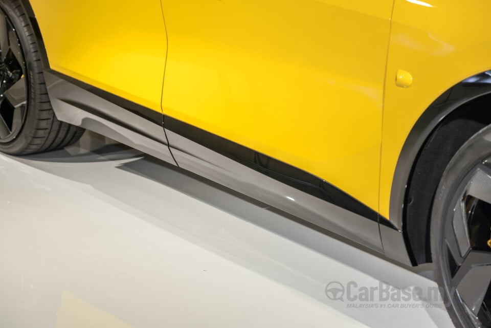 Lotus Eletre Type 132 (2023) Exterior