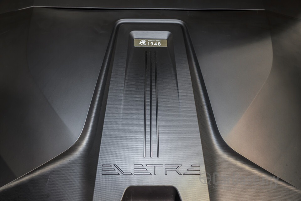Lotus Eletre Type 132 (2023) Exterior