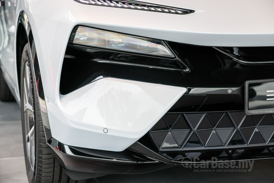 Lotus Eletre Type 132 (2023) Exterior