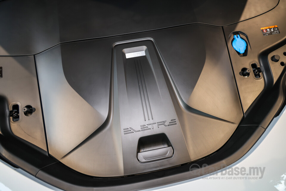 Lotus Eletre Type 132 (2023) Exterior