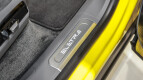 Lotus Eletre Interior photo