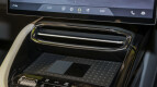 Lotus Eletre Interior photo