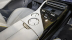 Lotus Eletre Interior photo