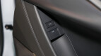 Lotus Eletre Interior photo