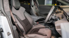 Lotus Eletre Interior photo