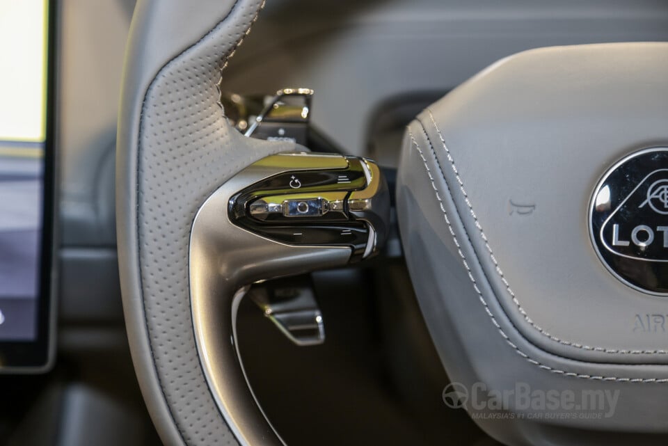 Lotus Eletre Type 132 (2023) Interior