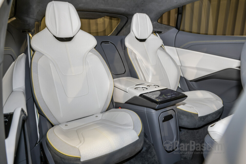Lotus Eletre Type 132 (2023) Interior