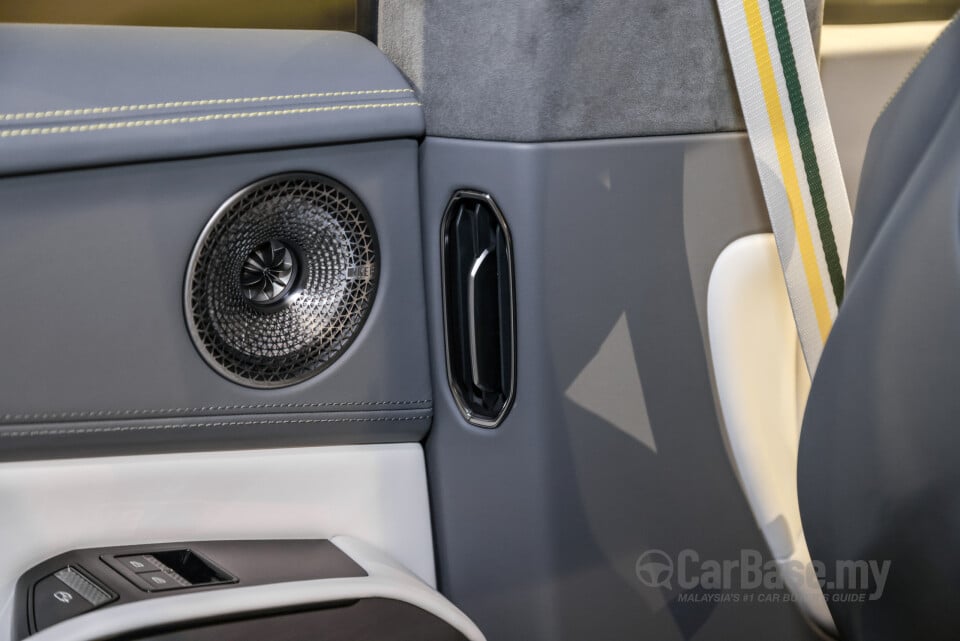 Lotus Eletre Type 132 (2023) Interior