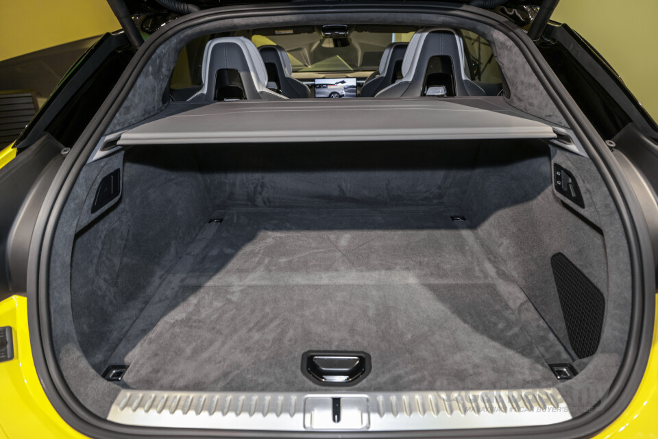 Lotus Eletre Type 132 (2023) Interior