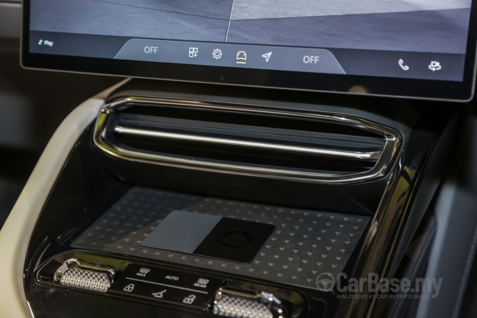 Lotus Eletre Type 132 (2023) Interior