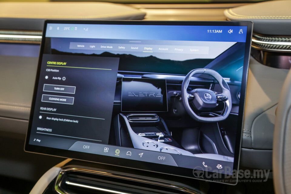 Lotus Eletre Type 132 (2023) Interior
