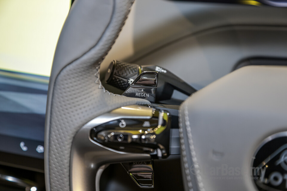 Lotus Eletre Type 132 (2023) Interior