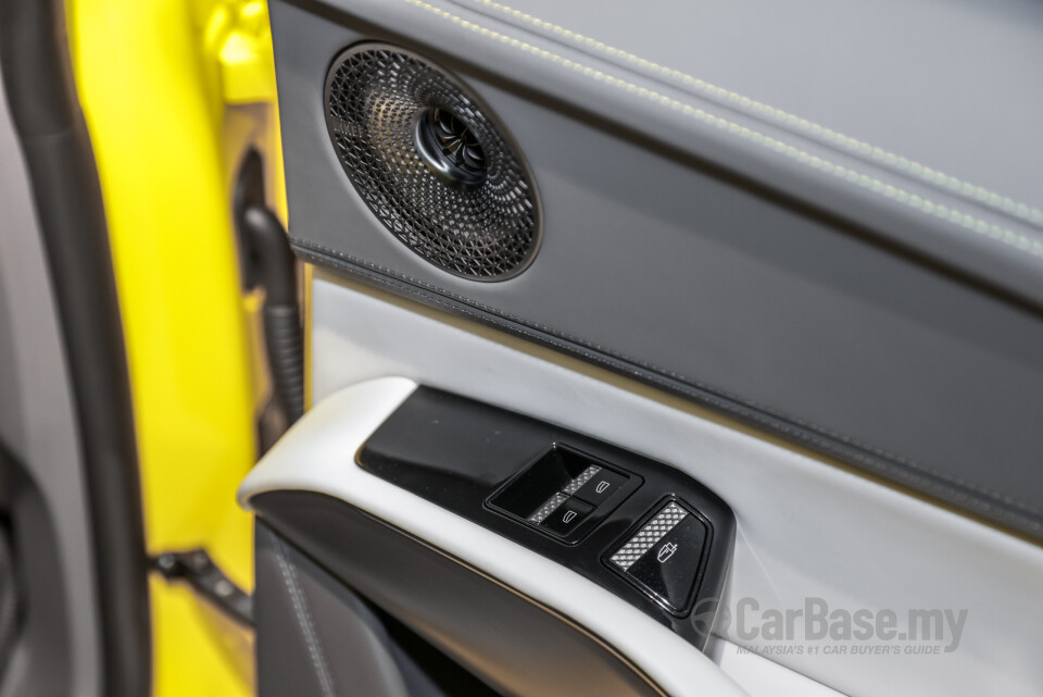 Lotus Eletre Type 132 (2023) Interior