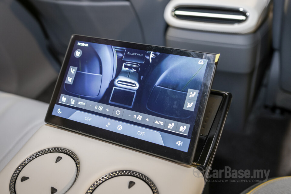 Lotus Eletre Type 132 (2023) Interior