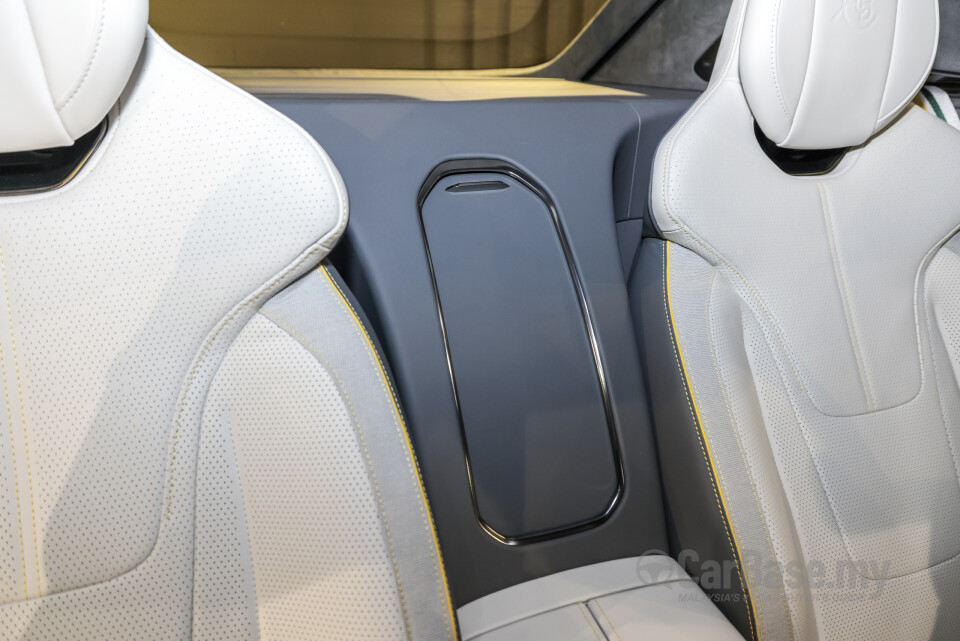 Lotus Eletre Type 132 (2023) Interior