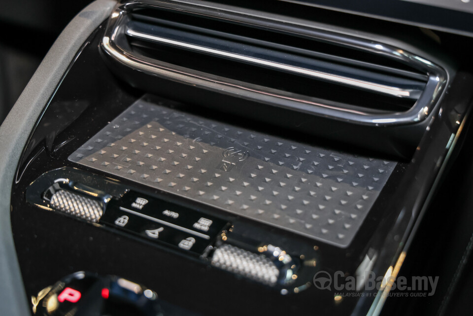 Lotus Eletre Type 132 (2023) Interior