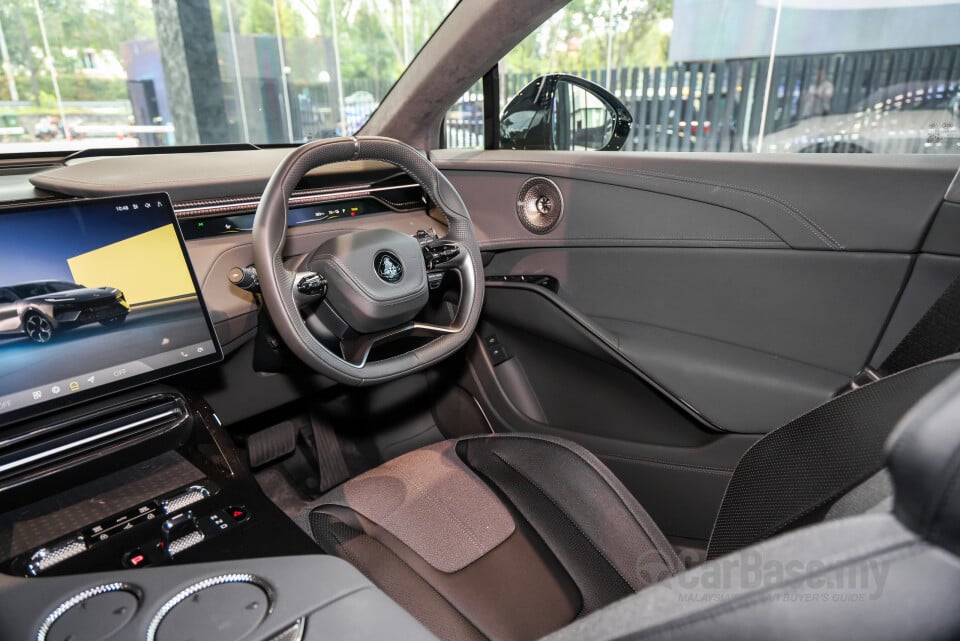 Lotus Eletre Type 132 (2023) Interior