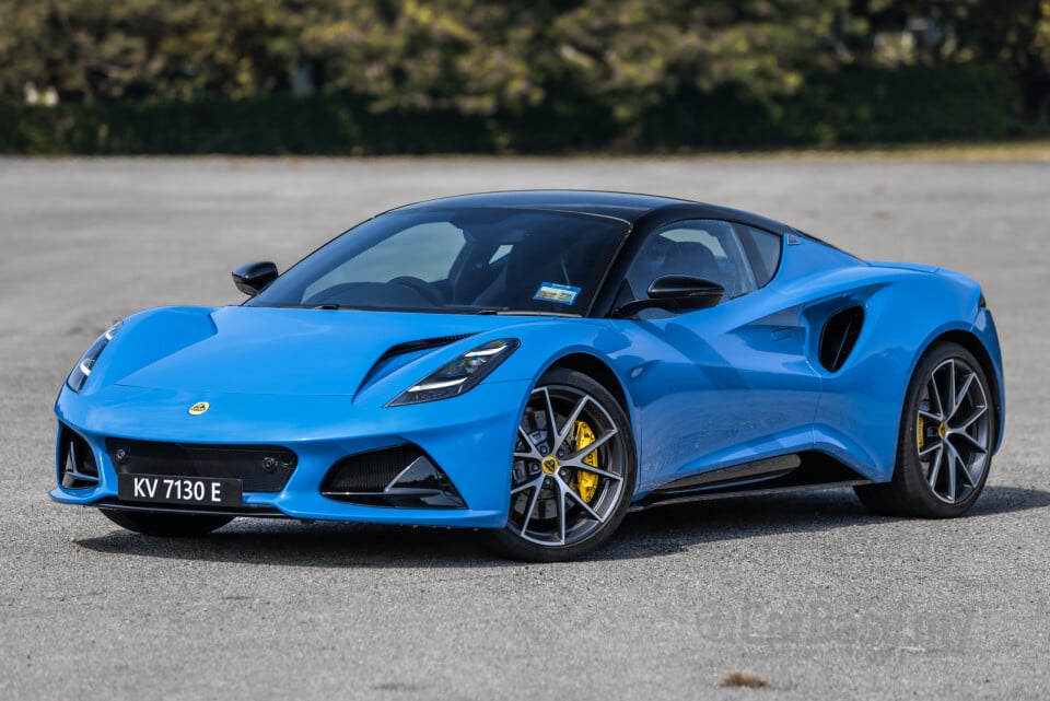 Lotus Emira Type 131 (2022) Exterior