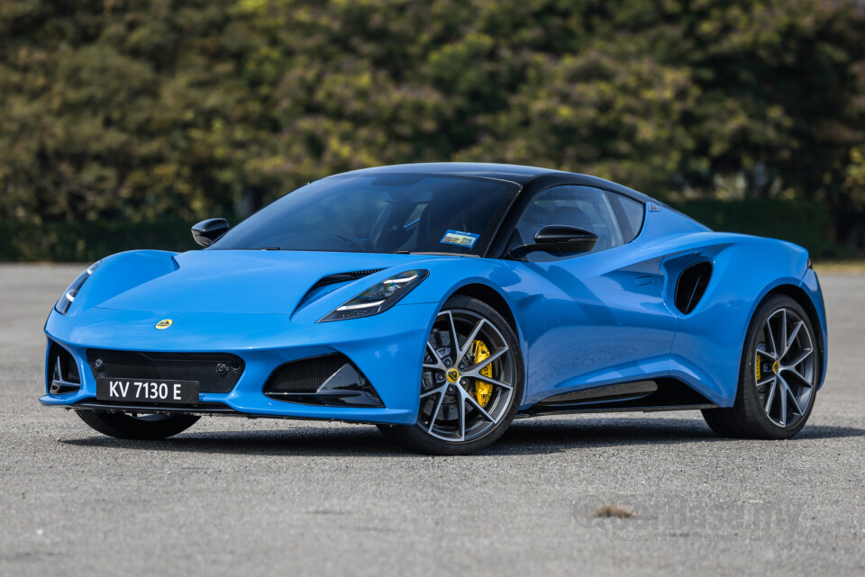 Lotus Emira Type 131 (2022) Exterior